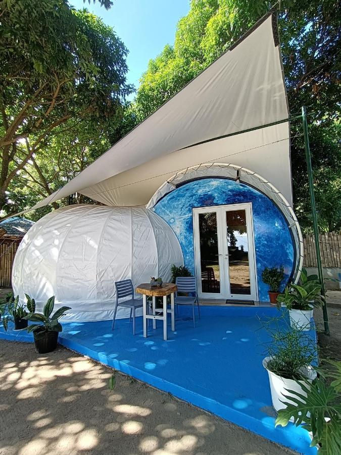 Shenanigans Glamping Resort Zamboanguita (Visayas) Exterior foto