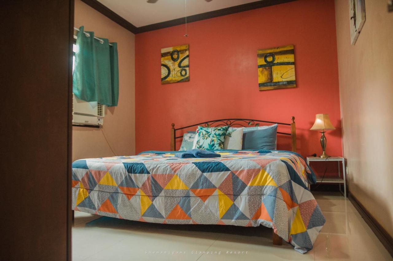 Shenanigans Glamping Resort Zamboanguita (Visayas) Exterior foto