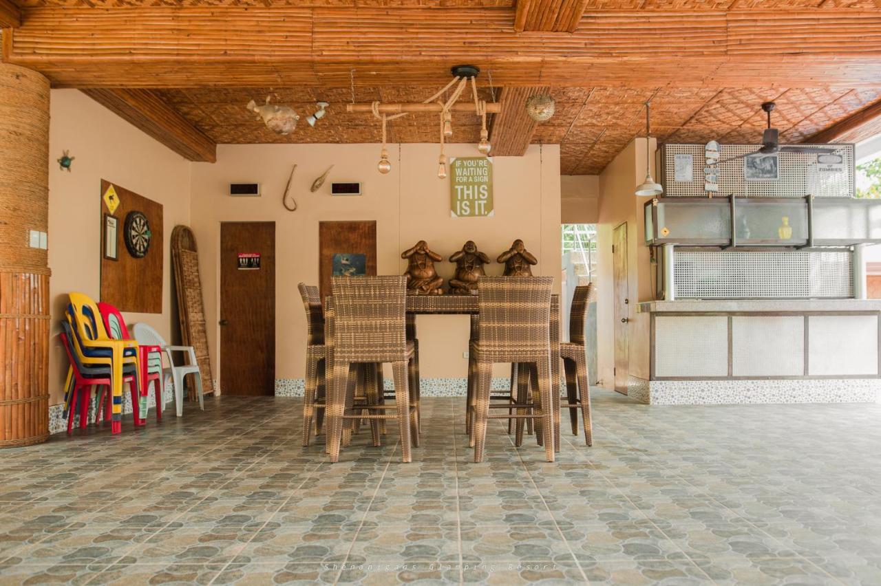 Shenanigans Glamping Resort Zamboanguita (Visayas) Exterior foto