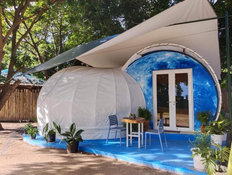 Shenanigans Glamping Resort Zamboanguita (Visayas) Exterior foto