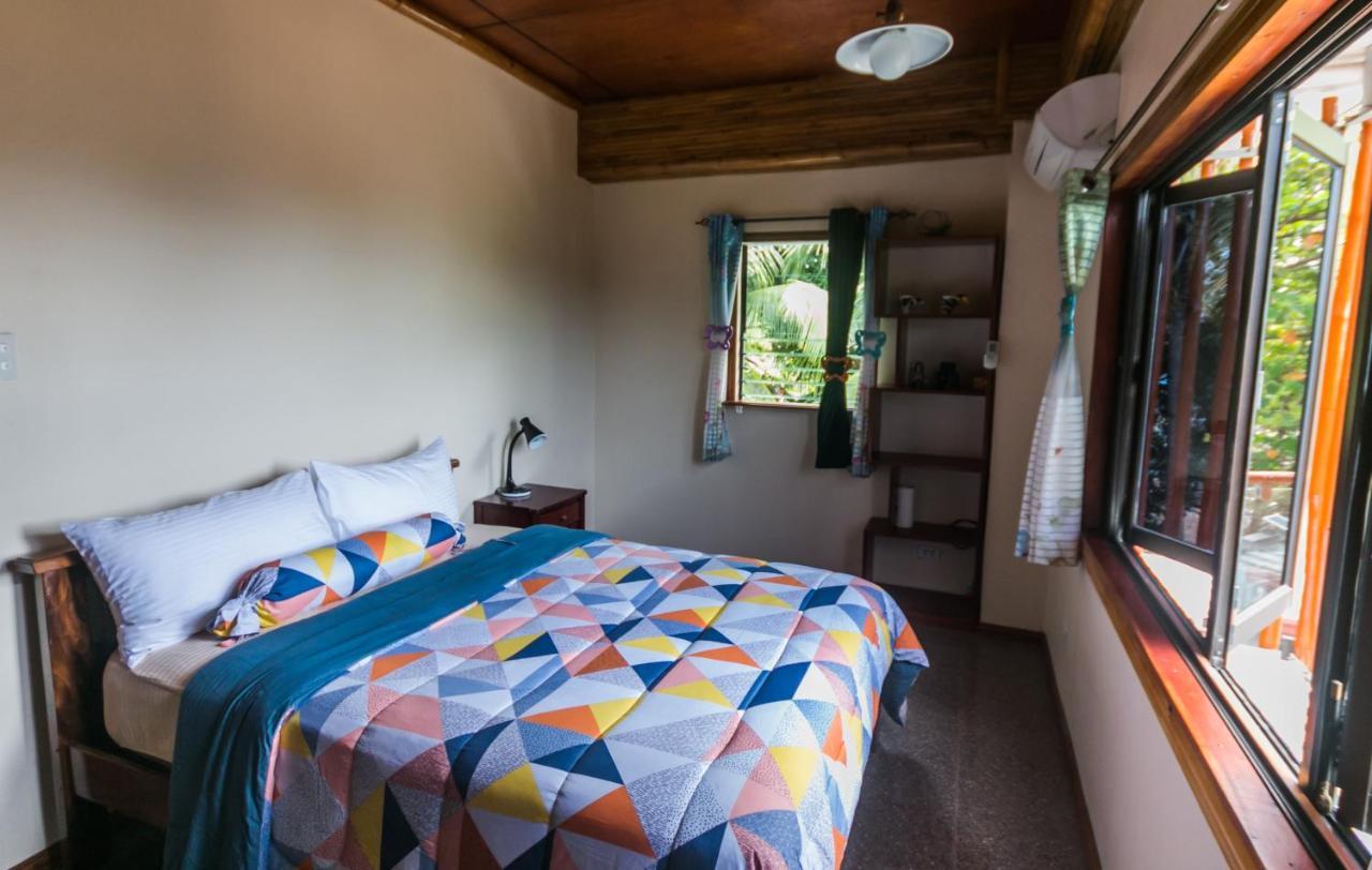 Shenanigans Glamping Resort Zamboanguita (Visayas) Exterior foto